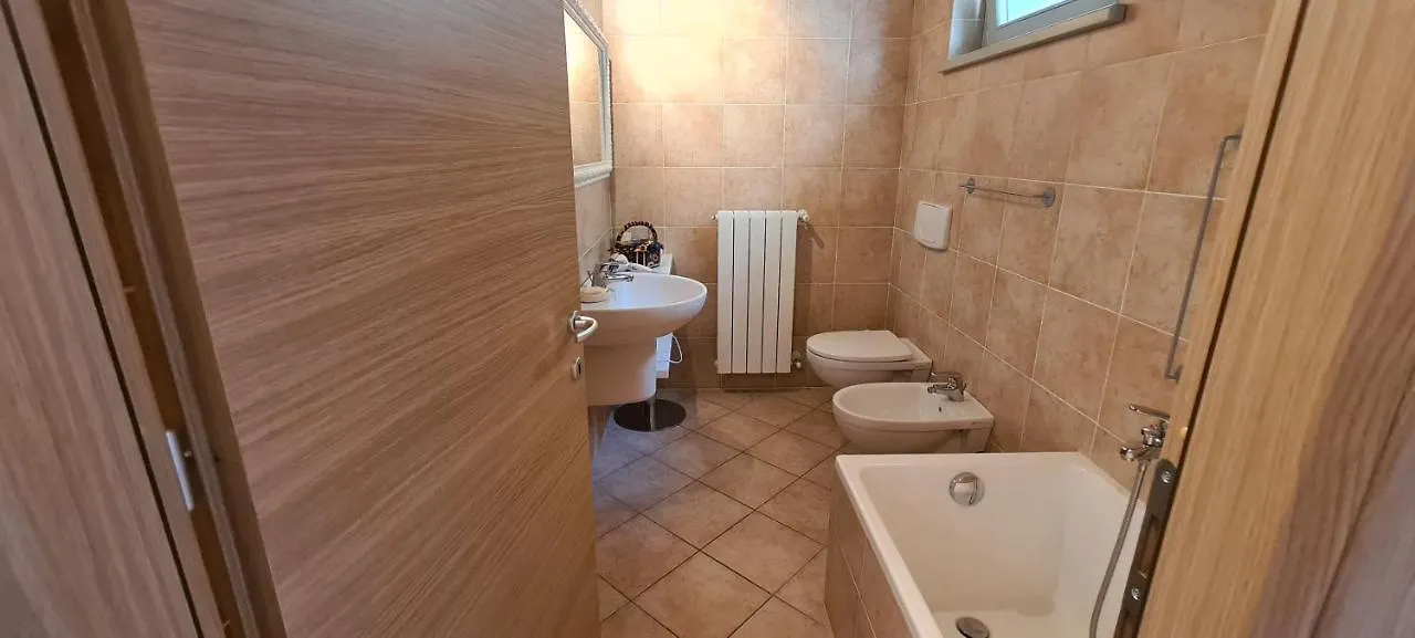 La Villetta In Residence Con Piscina E Vista Lago Parzanica Apartment